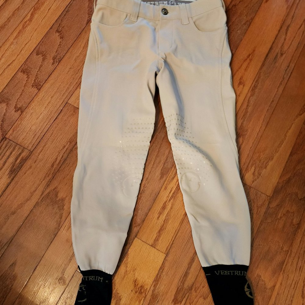 Vestrum light beige riding breeches in size 40